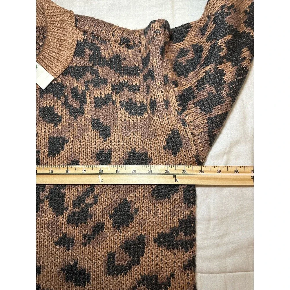AERIE‎ Oversized Animal Print Crewneck Soft Cozy Brown Sweater SMALL NWT